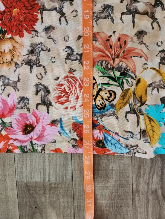 The Janie Lace Garden Favorite Short Sleeve V‑Neck Swing Tee Size XXL - Picture 12 of 14